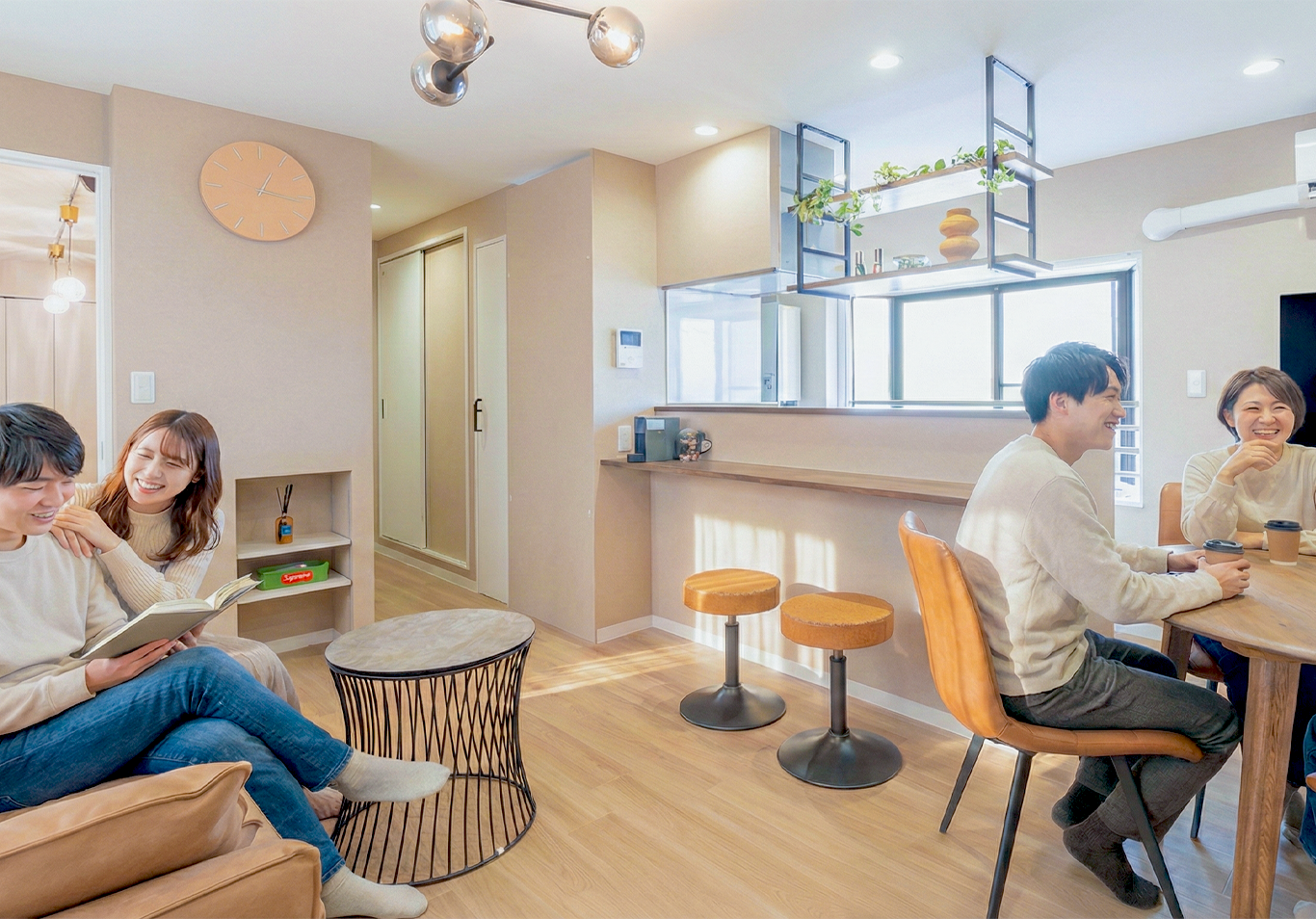 リビング&キッチンの様子